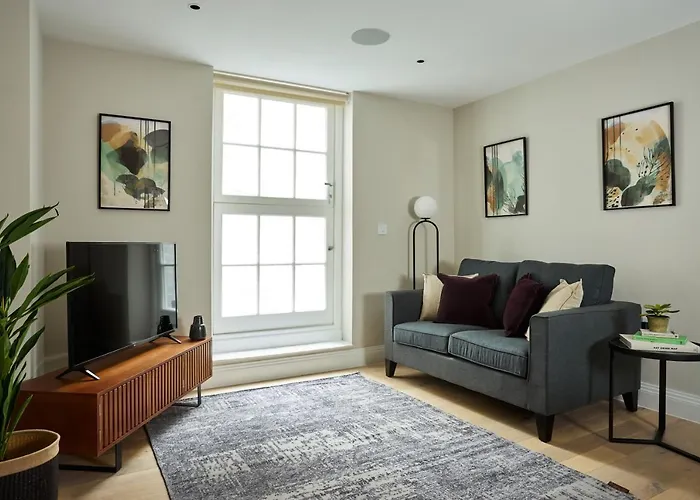 Chancery Lane By Viridian Apartments